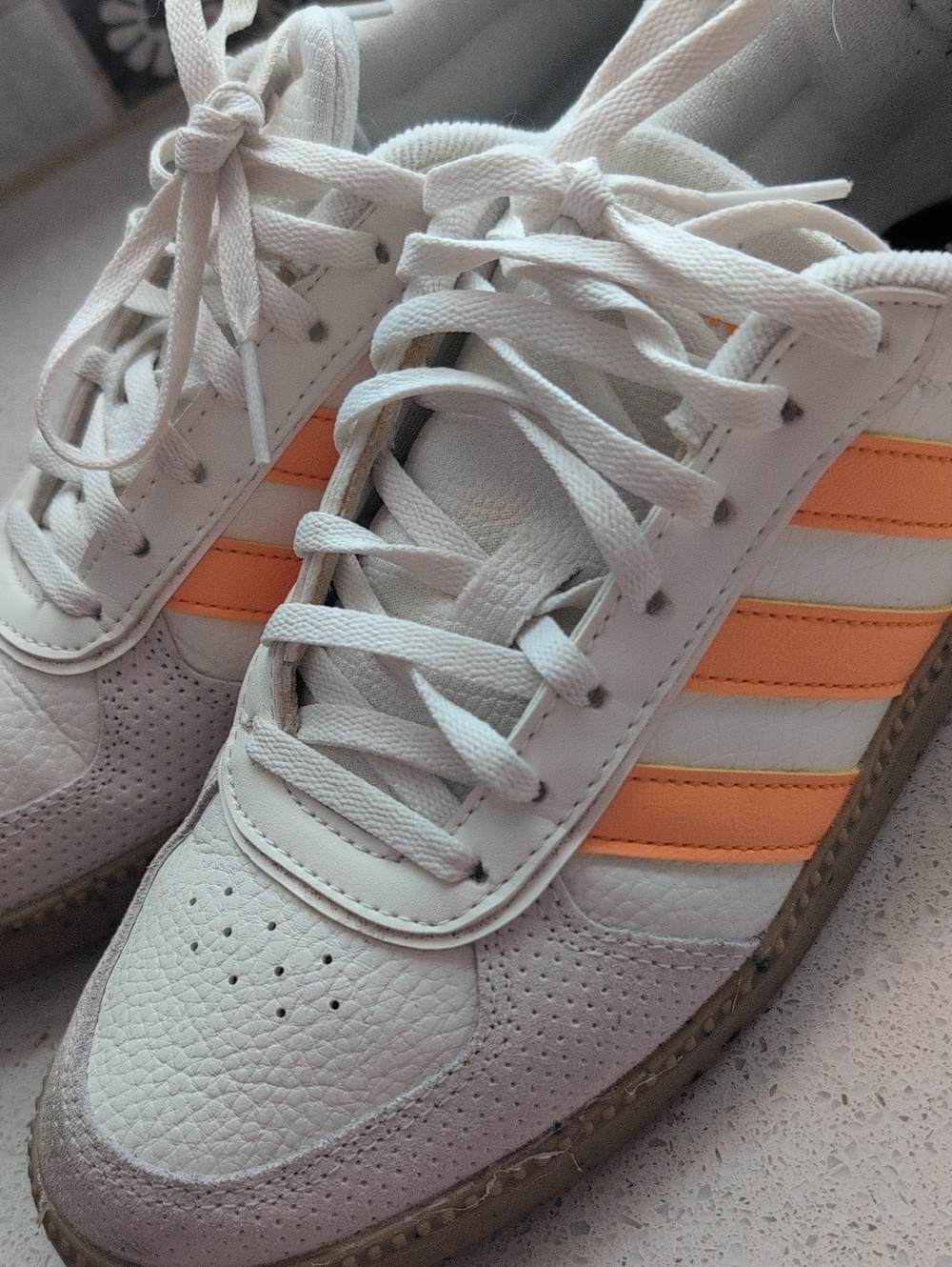 Women’s Adidis White Sneakers with Pale Orange Stripes